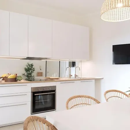 Vayadu Etoile House Apartment Ospedaletti