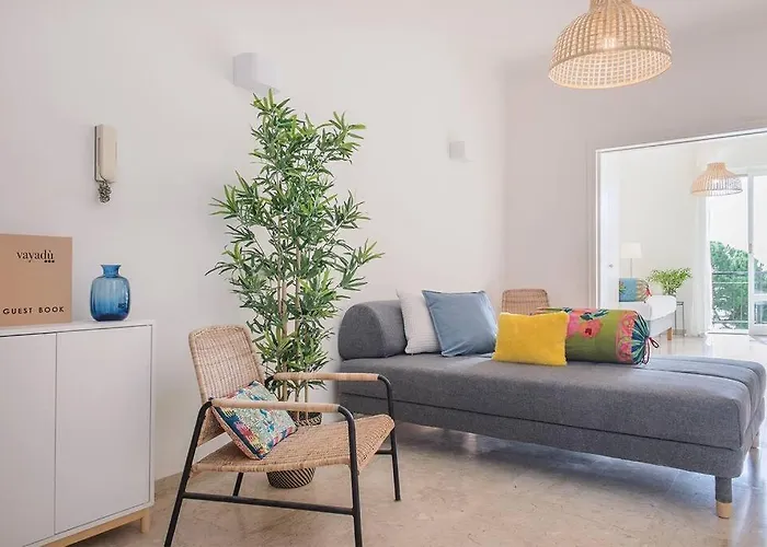 Vayadu Etoile House Apartment Ospedaletti